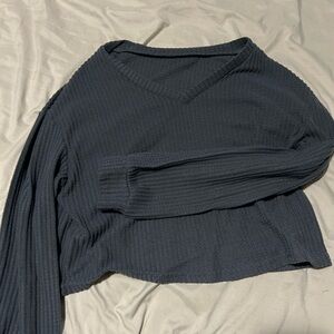 Large grey waffle cropped long sleeve, worn once.
